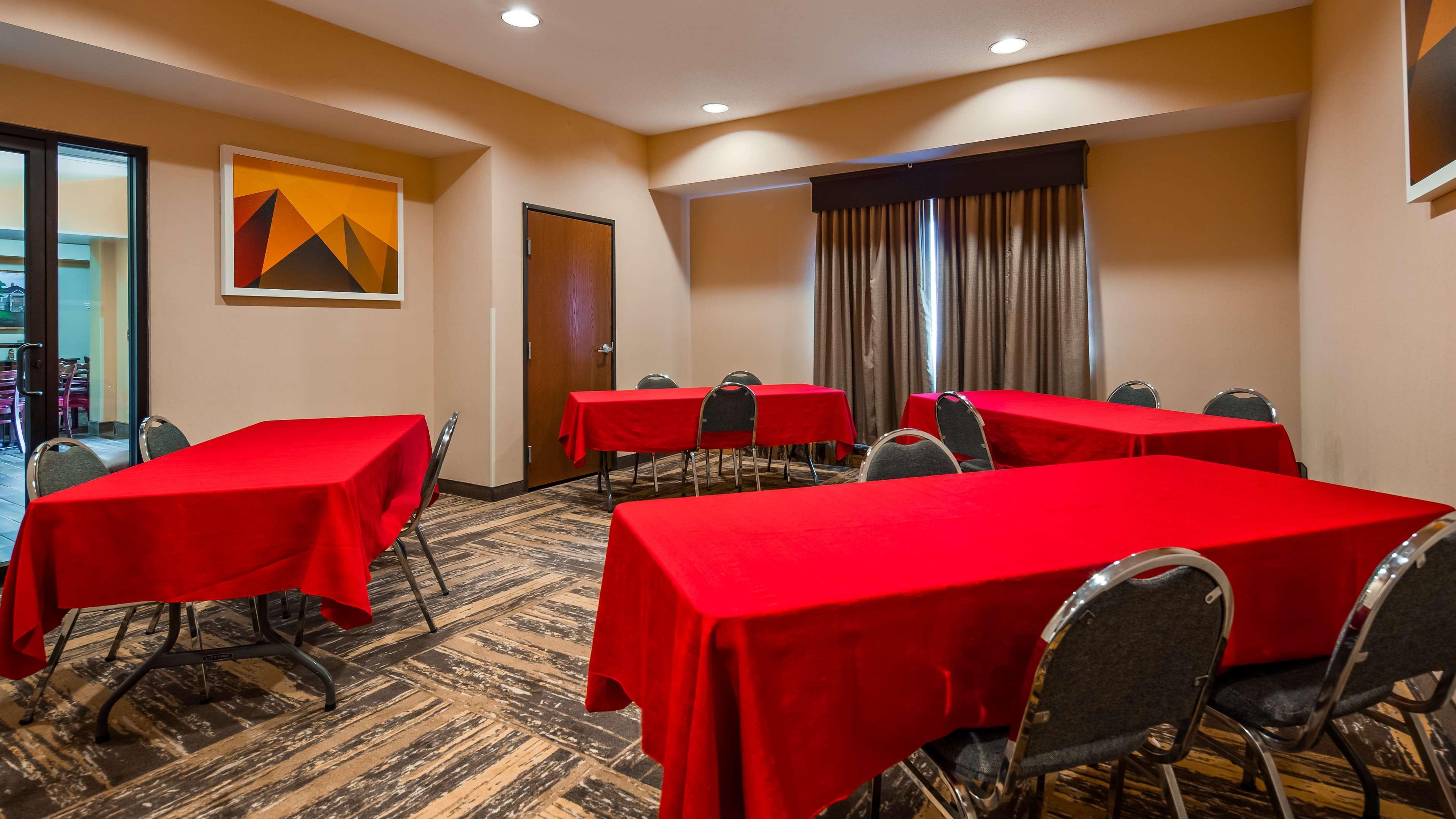 Best Western Danville Inn Bagian luar foto