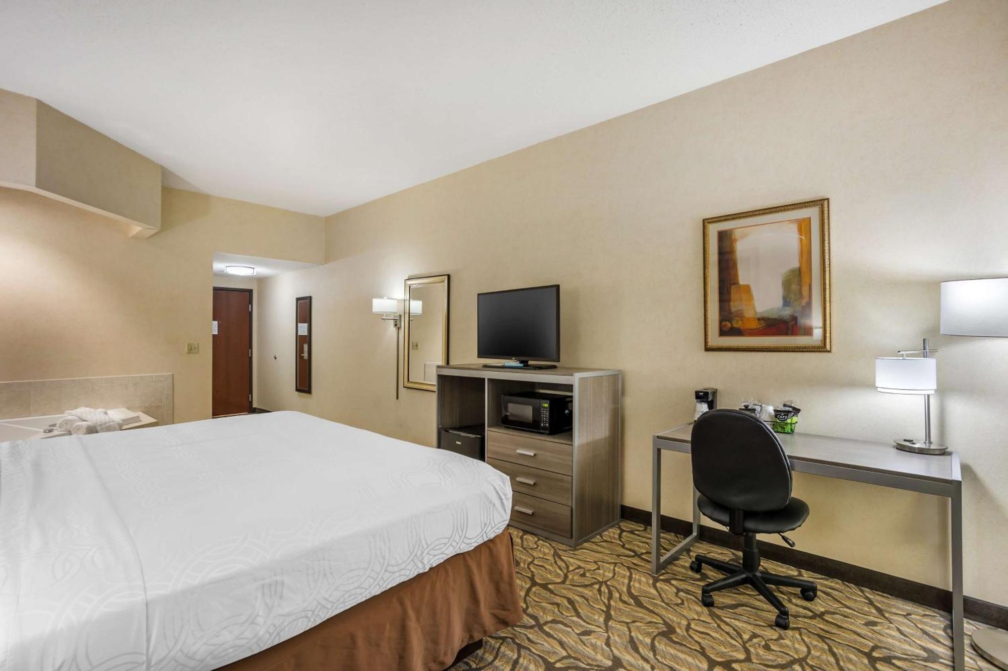 Best Western Danville Inn Bagian luar foto