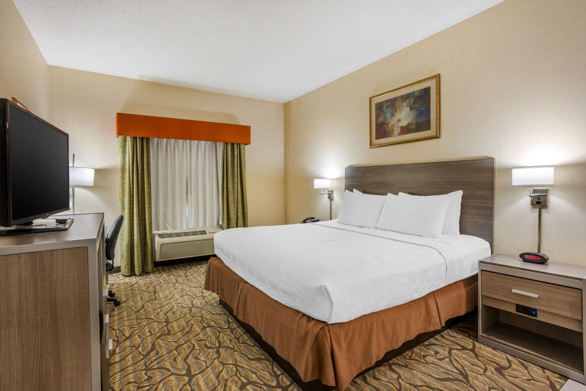 Best Western Danville Inn Bagian luar foto