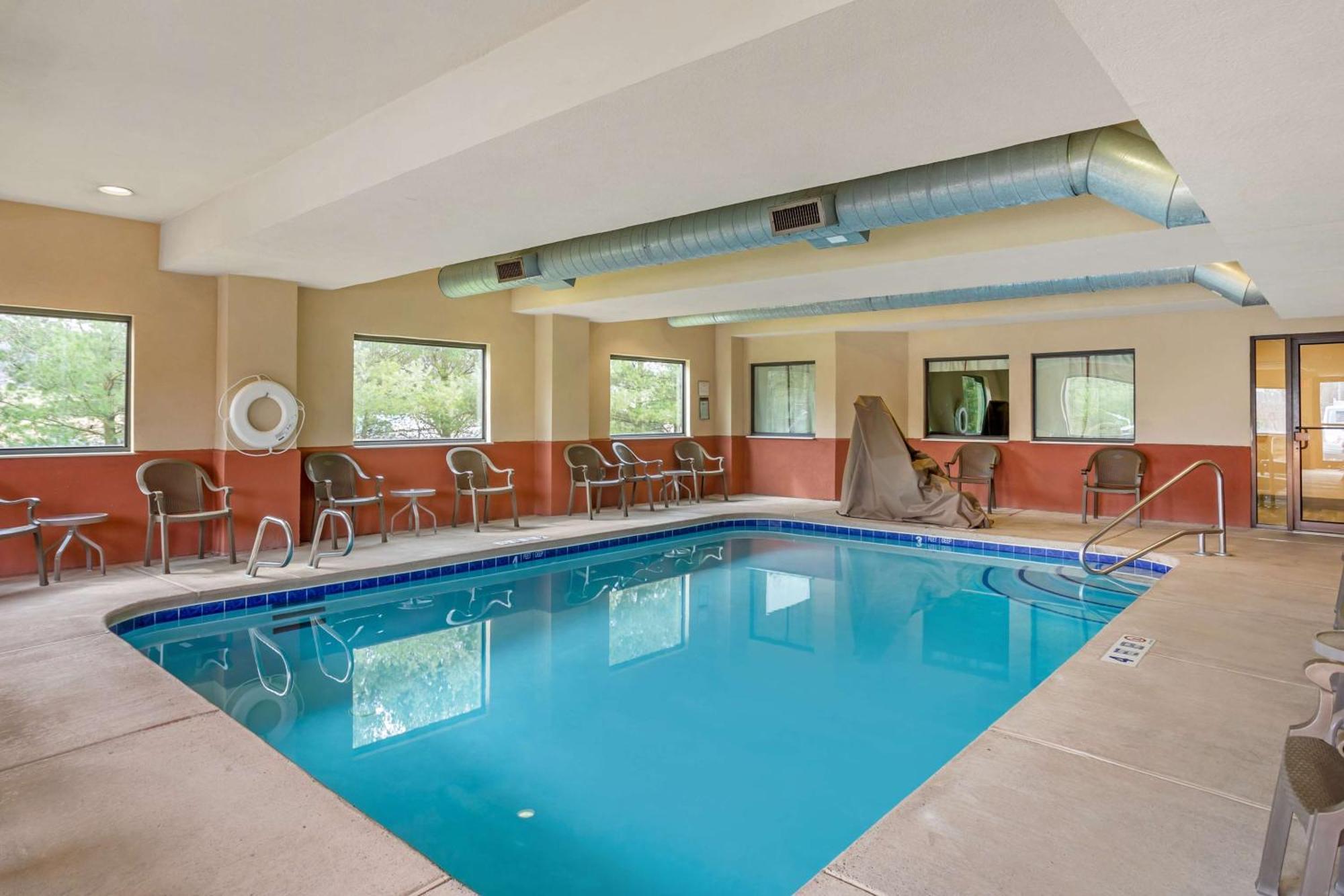 Best Western Danville Inn Bagian luar foto