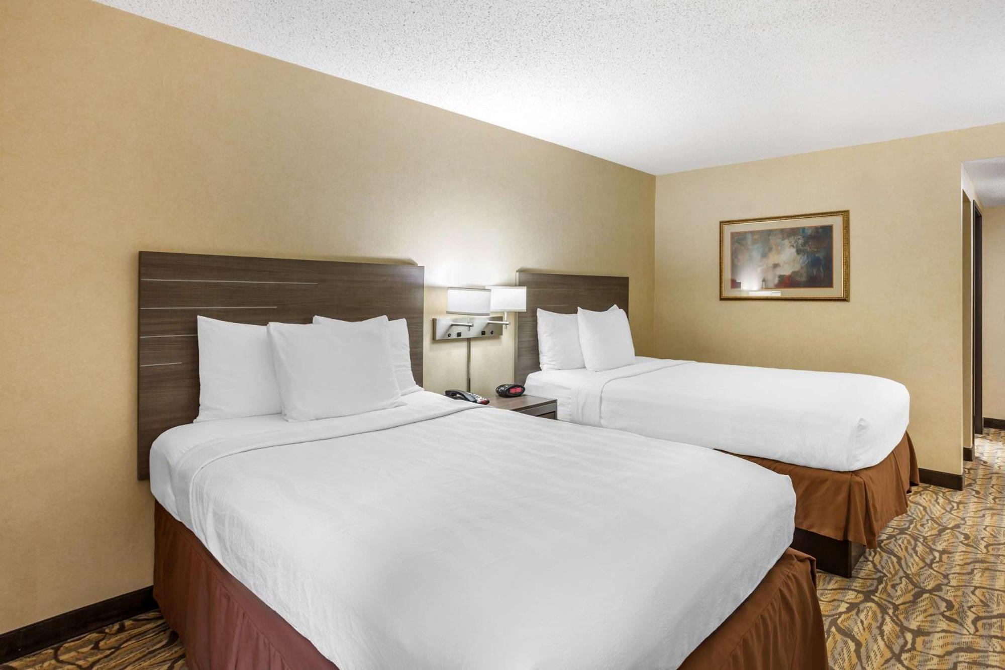 Best Western Danville Inn Bagian luar foto